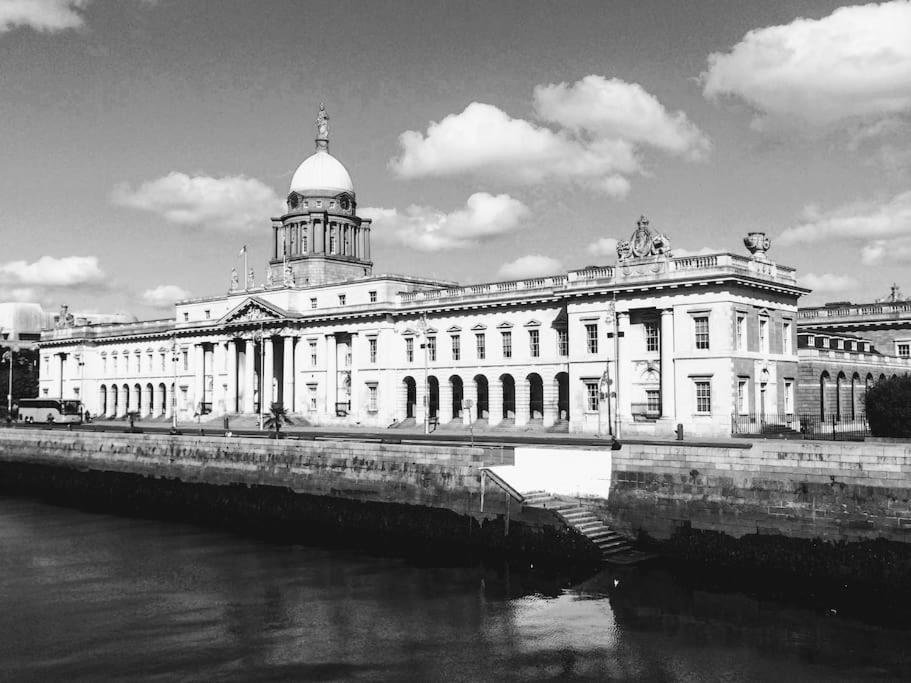 Central Dublin Apartment Luaran gambar